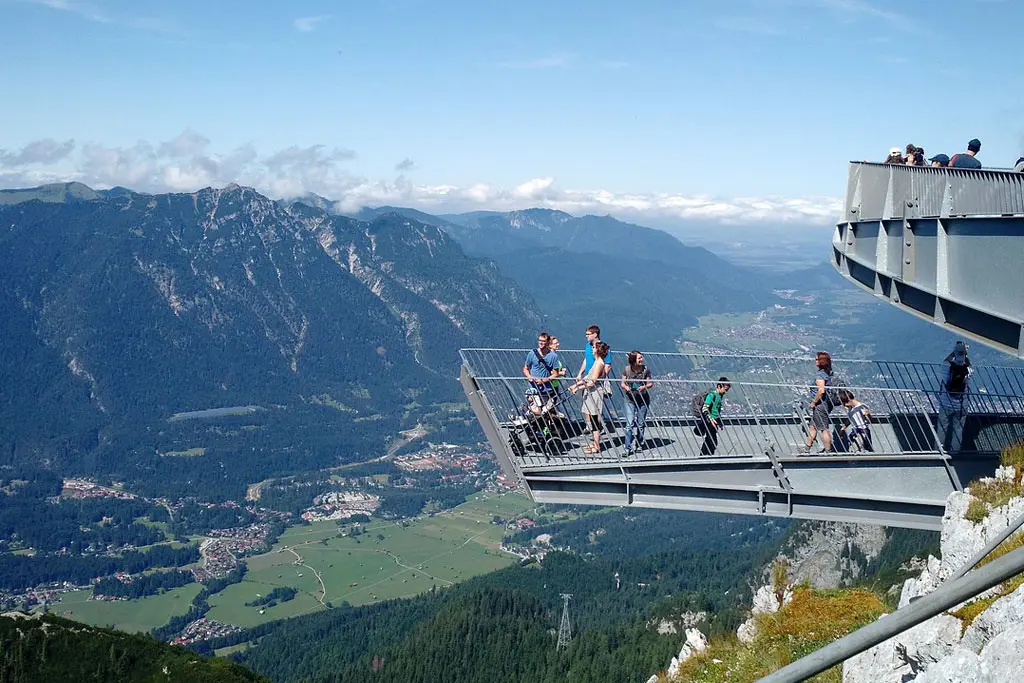 Uitkijkplatform AlpSpix boven Garmisch-Partenkirchen