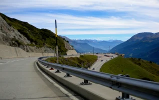 Über den Gotthardpass: Alternative zum Gotthardtunnel