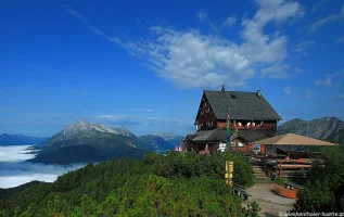 Peter-Wiechenthaler-Hütte: Die Hütte am Rand des Steinernen Meeres