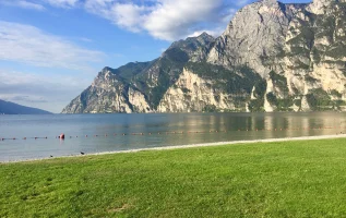 Camping in den Alpen: Die 8 schönsten Campingplätze am See 
