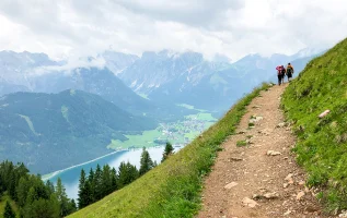 Wandelen Achensee: eenvoudige wandeling naar de Dalfazalm (1693 meter)