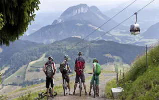 Bike-Urlaub in Tirol: Tipps für Mountainbiker, Rennradfahrer und Familien