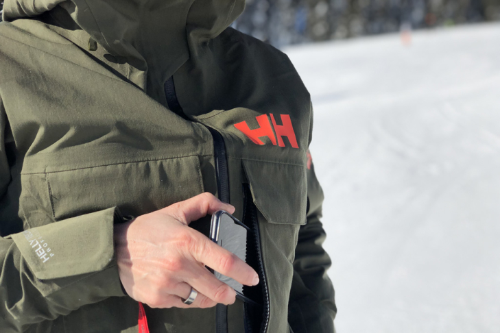 Helly Hansen Maroi Shell Jacket getest door Snowplaza