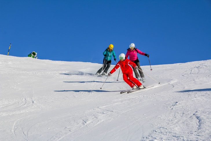Skileraar parallel skiën