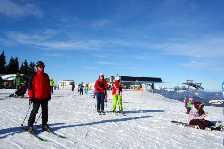 Piste met wintersporters in SkiWelt Wilder Kaiser - Brixental