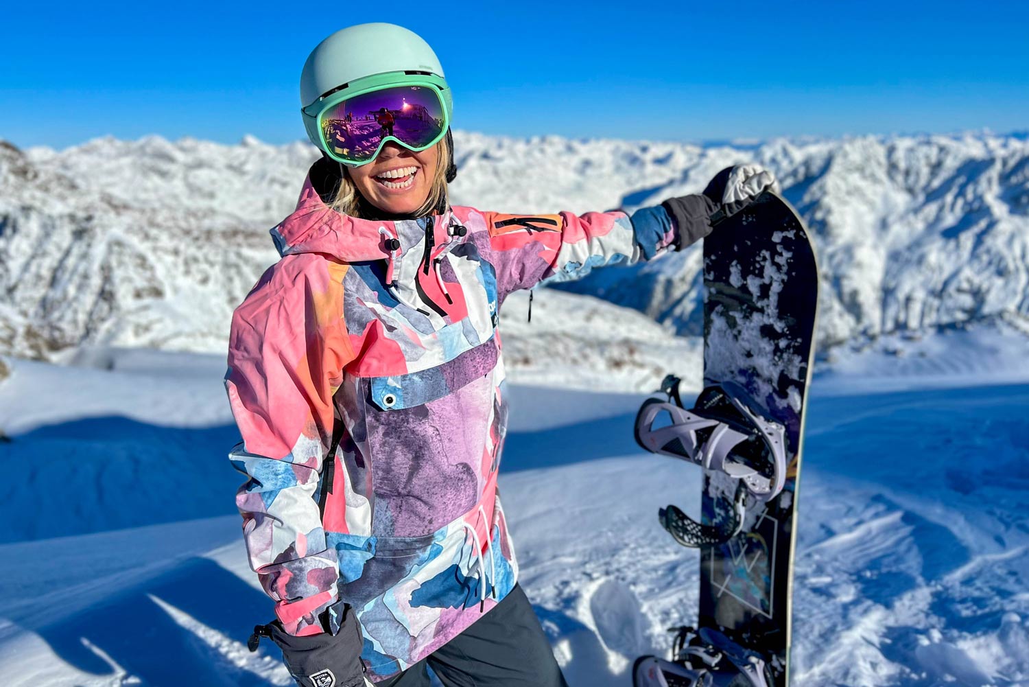 Snowboarder im Skiurlaub