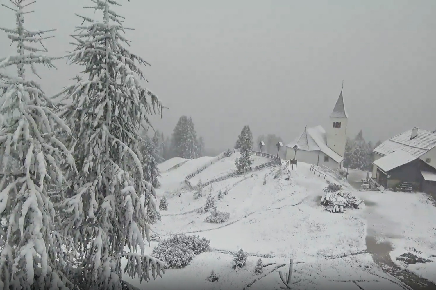 Schnee in Alta Badia