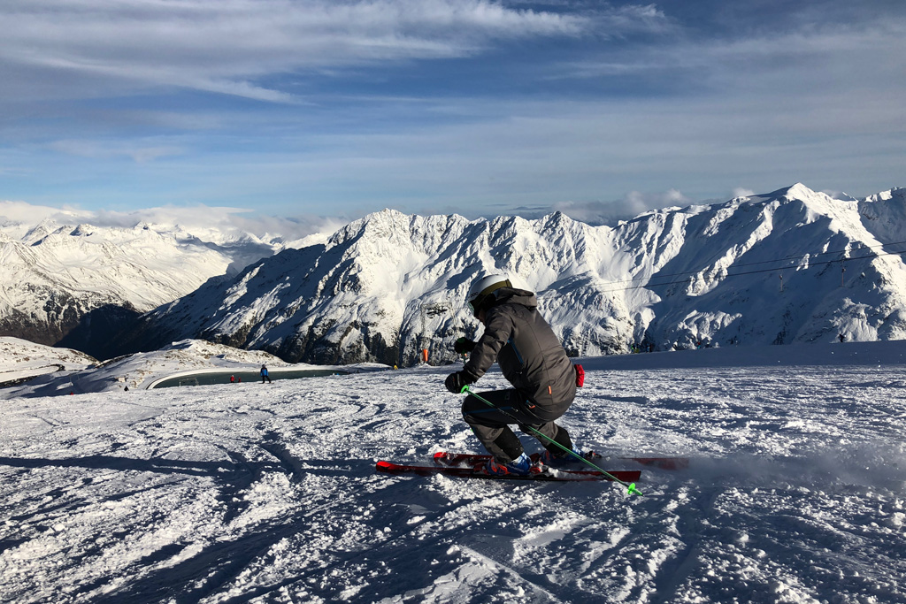 Skifahren-soelden