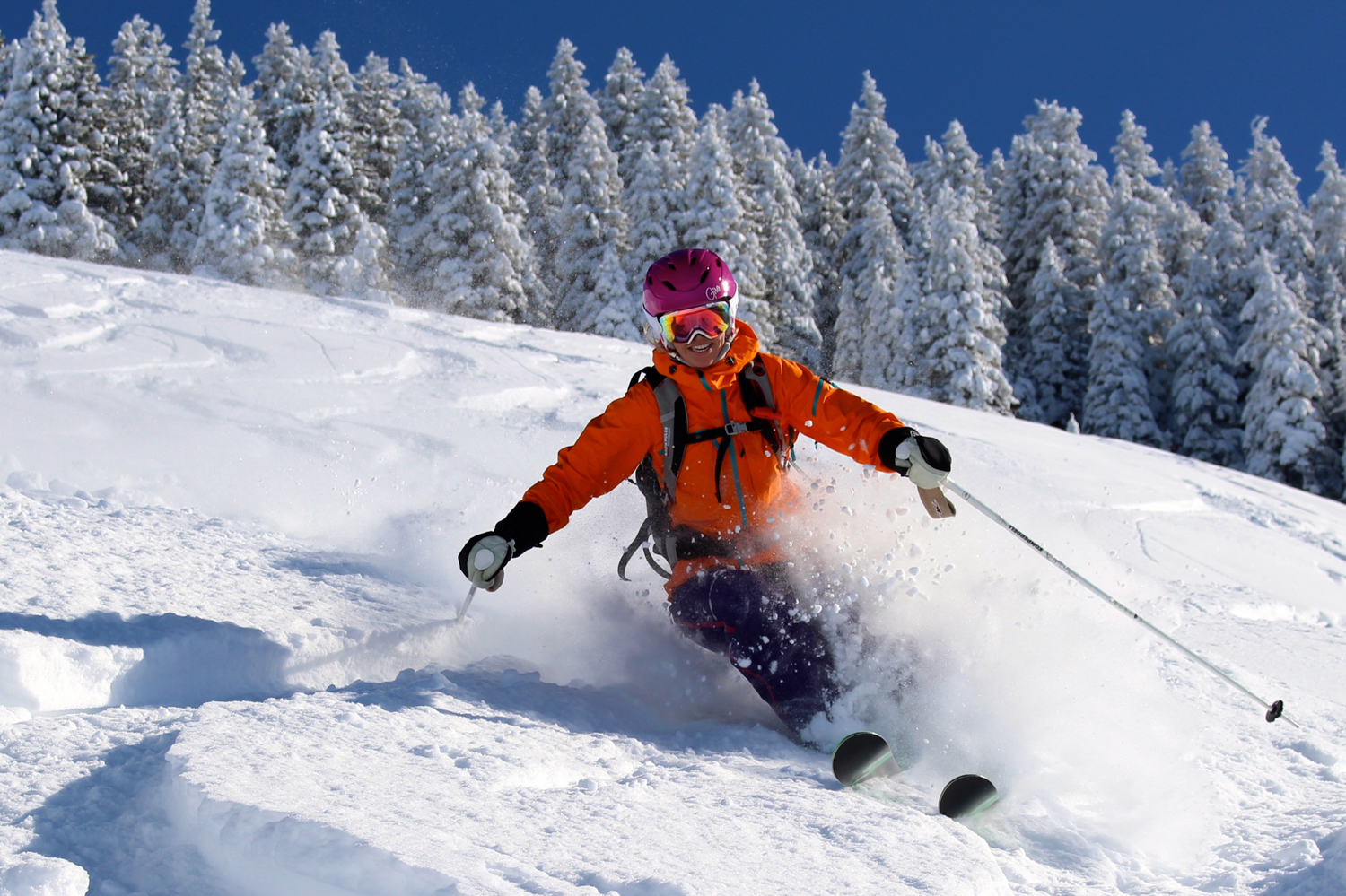 Ski und Snowboardausrüstung