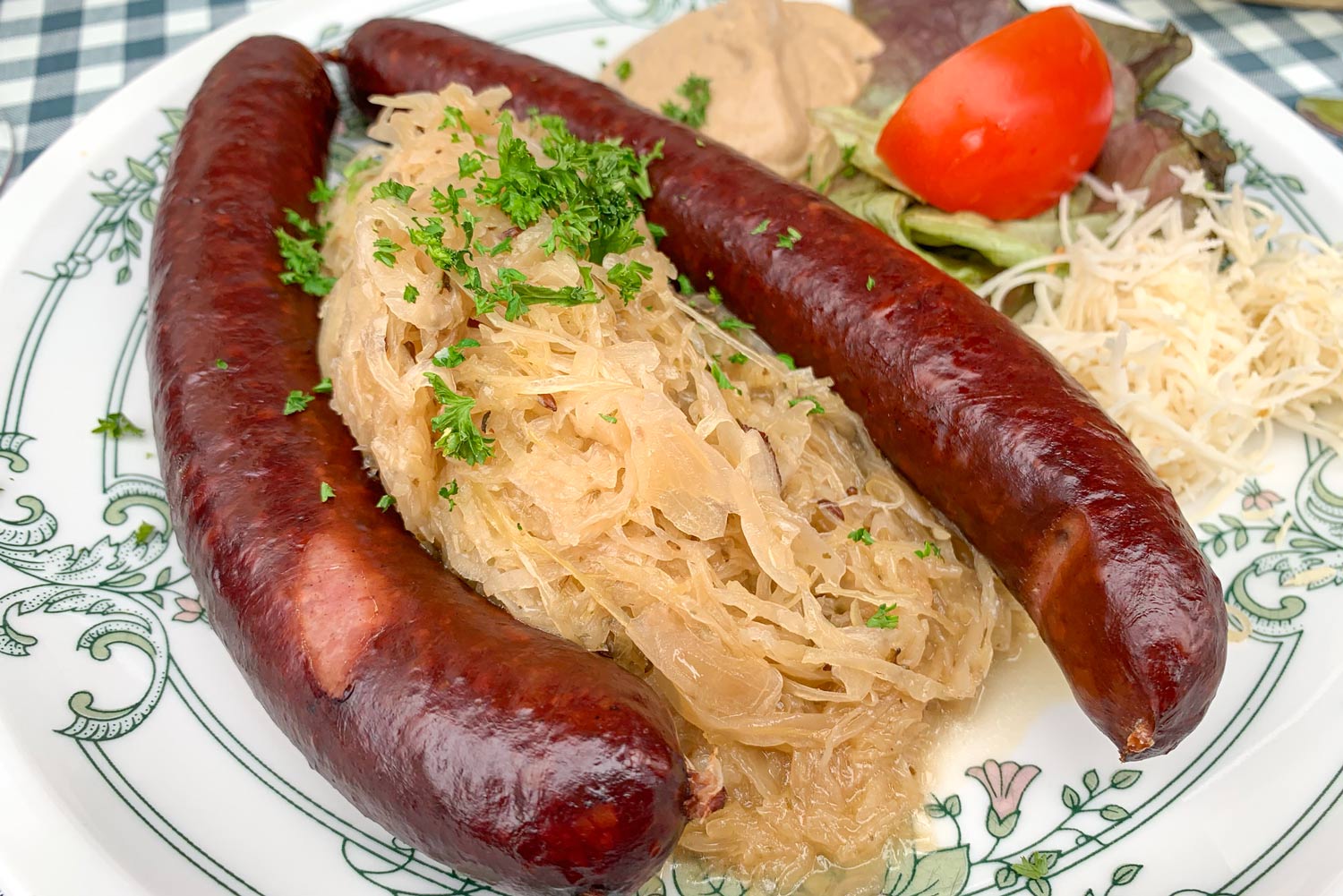 Recept Sauerkraut mit Bratwurst