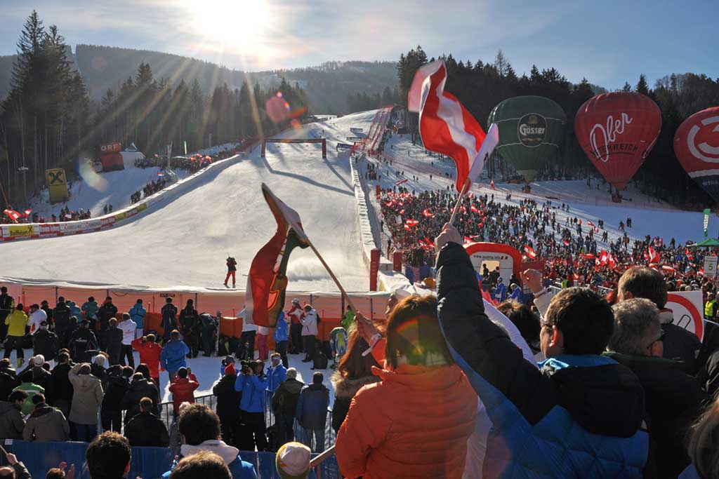 Zieleinlauf Ski Weltcup Hinterstoder
