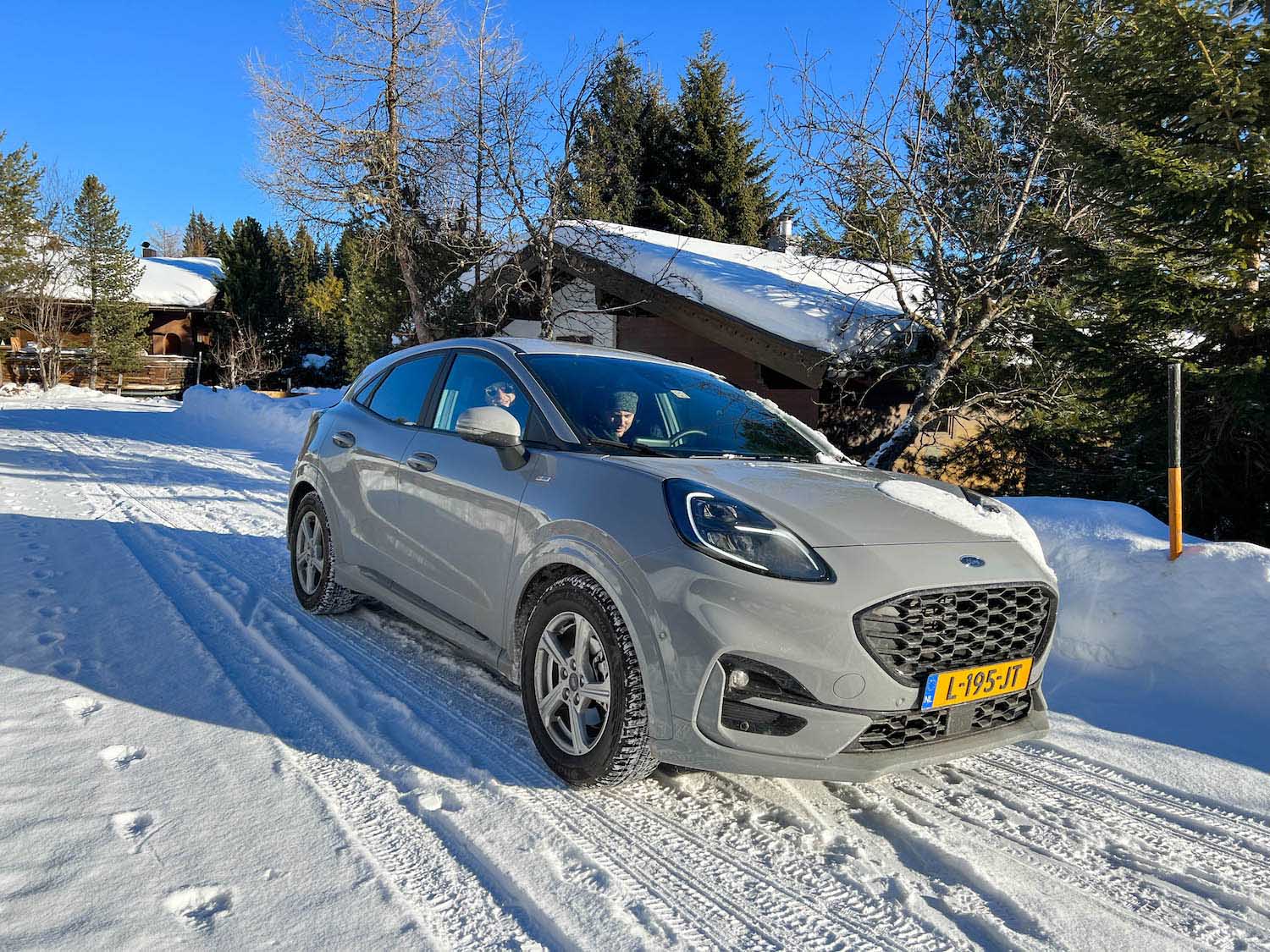 kleine auto wintersport