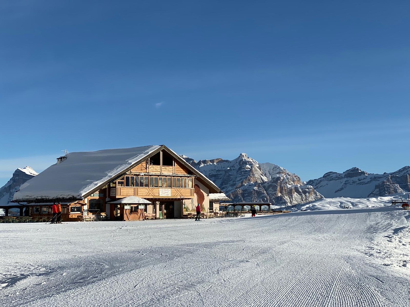 Berghut in Alta Badia, een van de grootste skigebieden in Italië