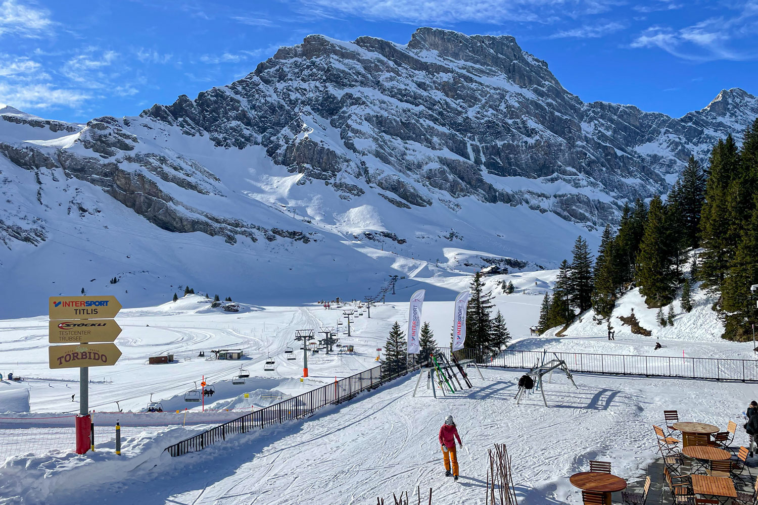 Wintersport in Zwitserland tijdens drukke weken van skiseizoen 2022/2023